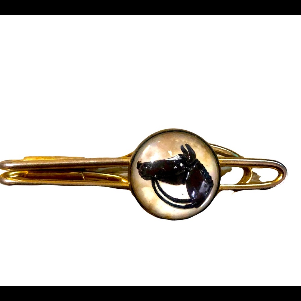 Vintage Tie Clasp Race Horse Reverse Painted Under Convex Glass
